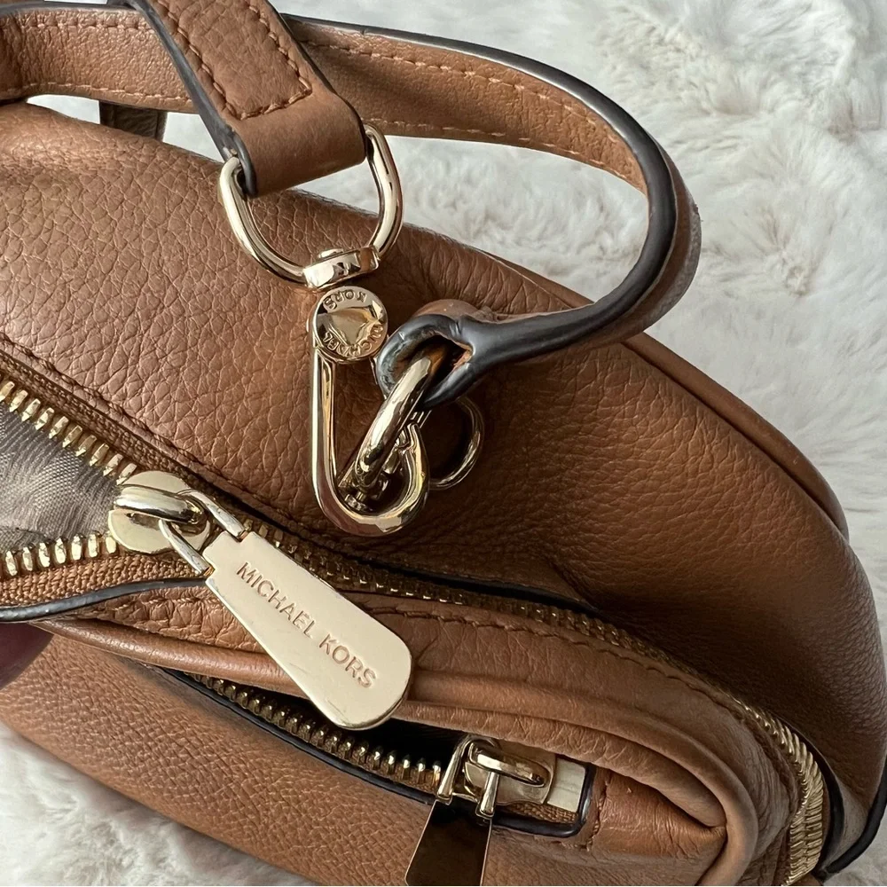 MICHAEL KORS Luka Small Satchel in Acorn Brown with top handle and crossbody